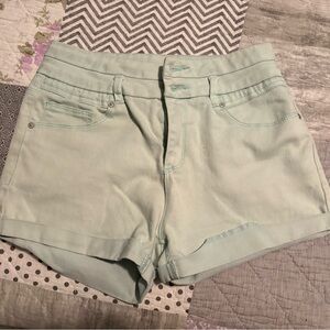Ardene Light Green High Waist Women's Shorts